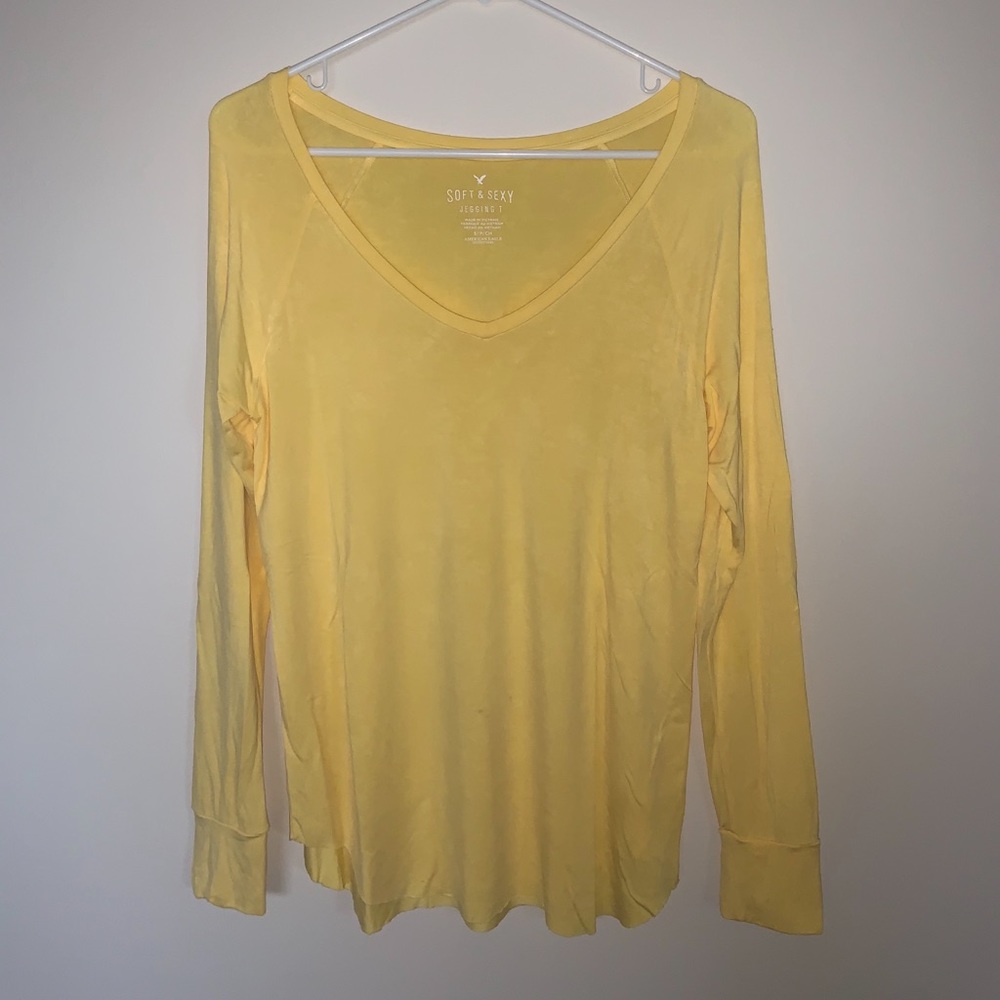 American Eagle shirt